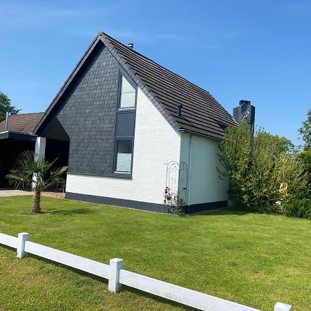 Traumhaftes Geraeumiges Ferienhaus In Meernaehe Bruinisse Buitenkant foto