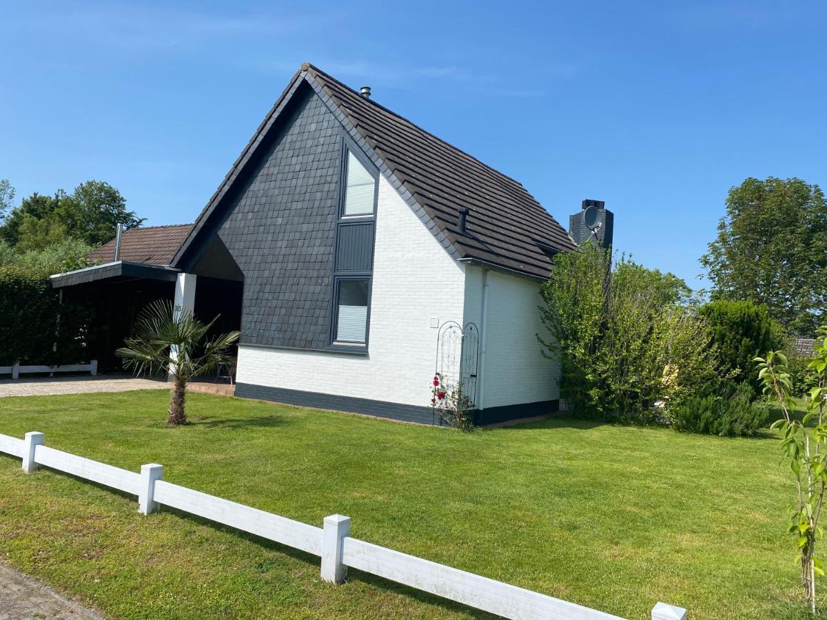 Traumhaftes Geraeumiges Ferienhaus In Meernaehe Bruinisse Buitenkant foto