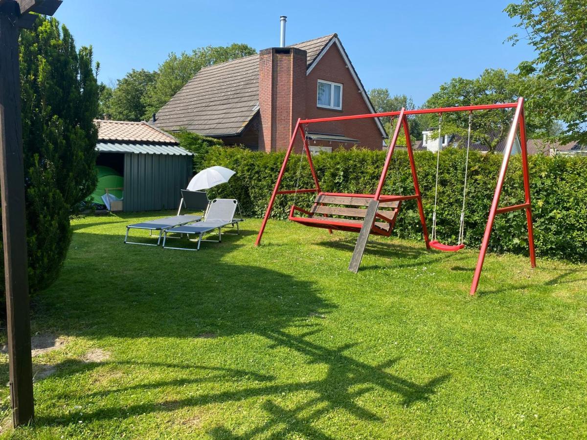 Traumhaftes Geraeumiges Ferienhaus In Meernaehe Bruinisse Buitenkant foto
